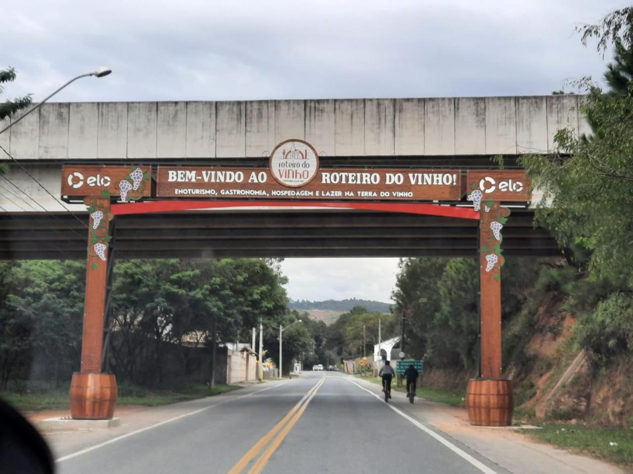 Chale Chacara Cantinho Do Mozao * Sao Roque (Sao Paulo)