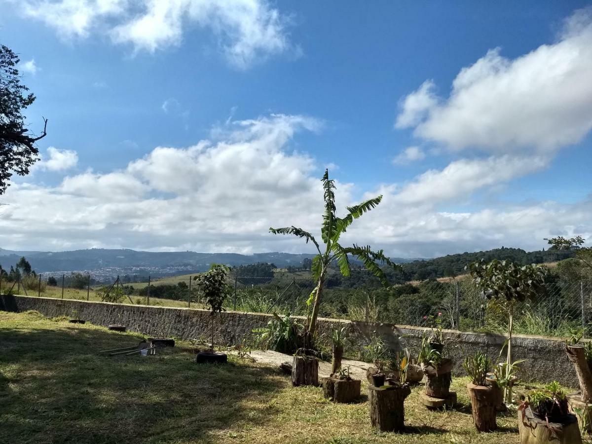 Chale Chacara Cantinho Do Mozao Sao Roque (Sao Paulo)